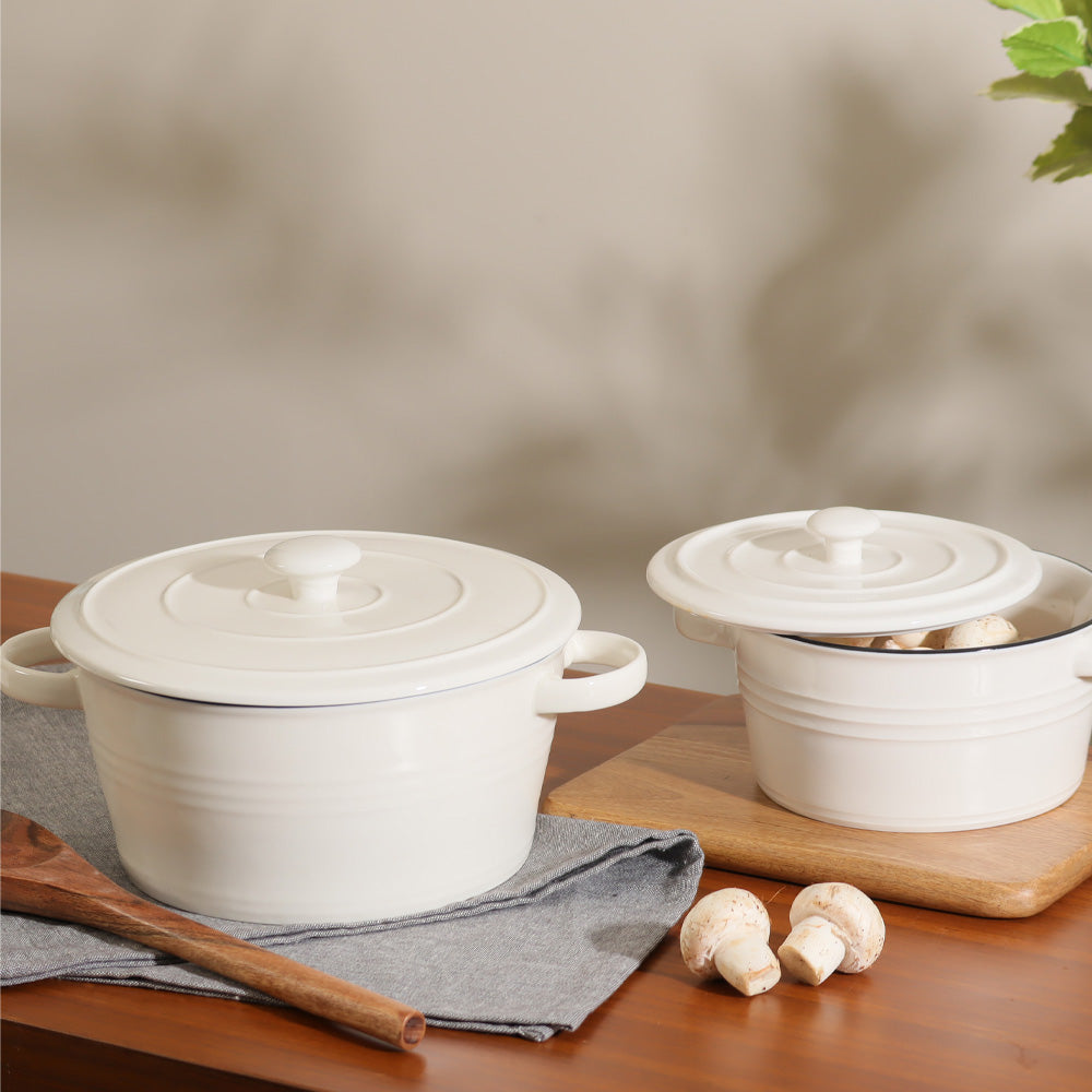 Ceramic Serving Pot With Lid Medium - White