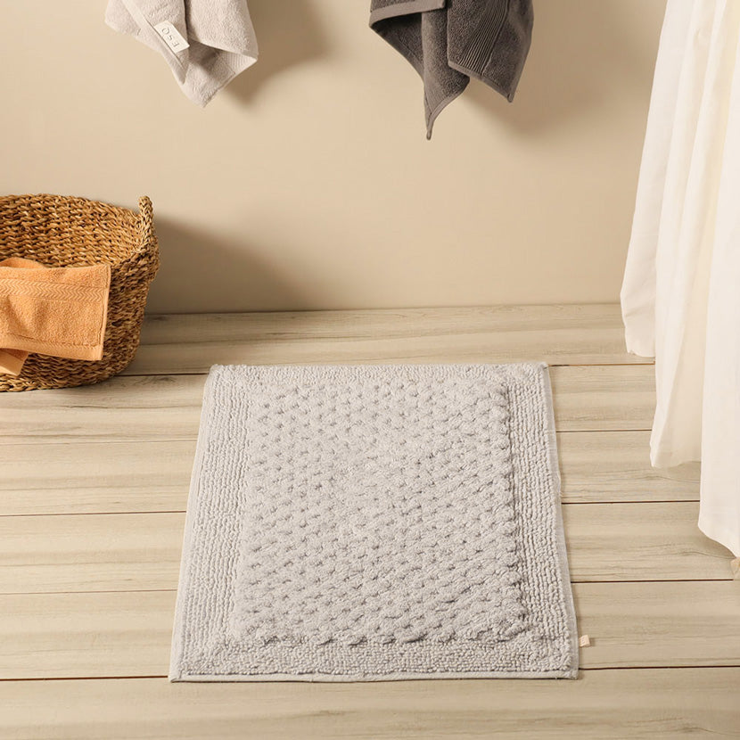 Checkered Tufted Bathmat - Light Grey