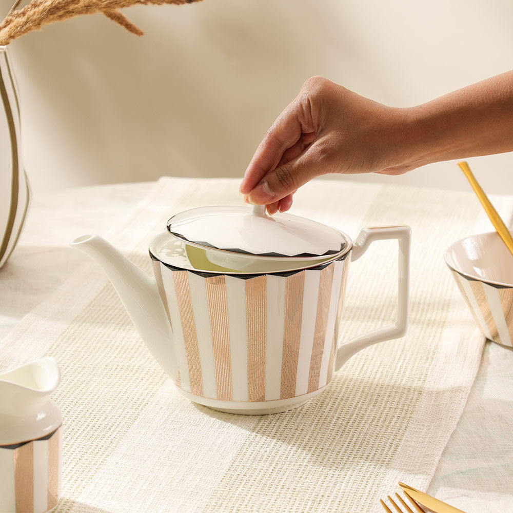 Cirque Teapot 1000ml - White Gold