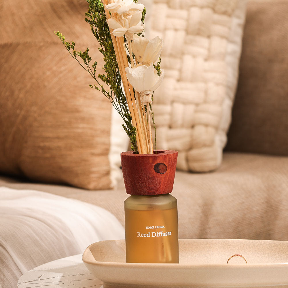 Clara Jasmine Scented Reed Diffuser - White