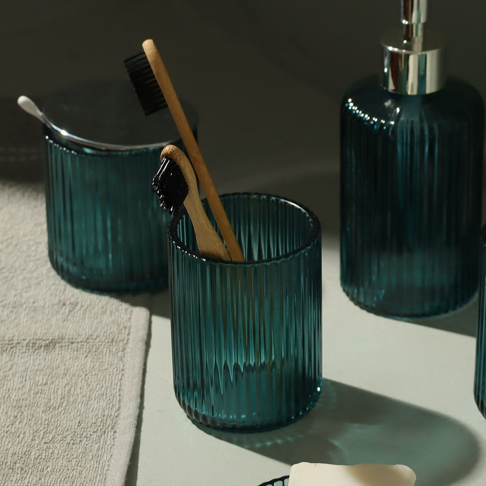 Claro 5-piece Glass Bathroom Set - Teal