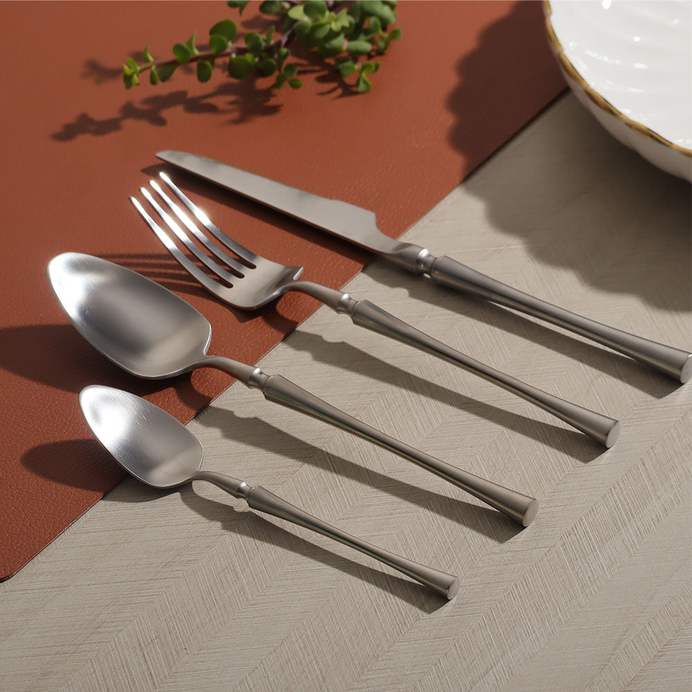 Classic 24-Piece Cutlery Set - Brushed Silver