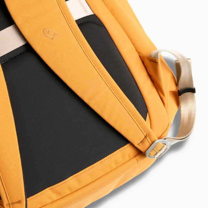 Classic Daypack 21L - Butterscotch