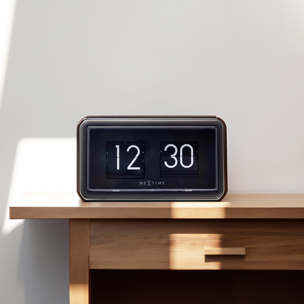 Classic Flip Clock - Black Black