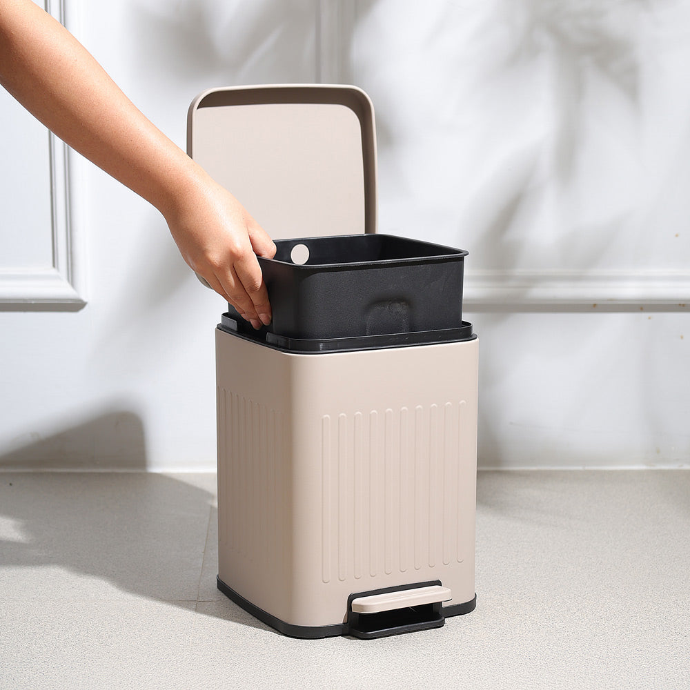 Lines Square Pedal Bin 6L - Taupe Grey