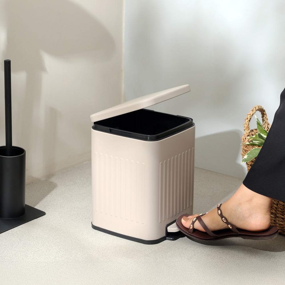 Lines Square Pedal Bin 6L - Taupe Grey