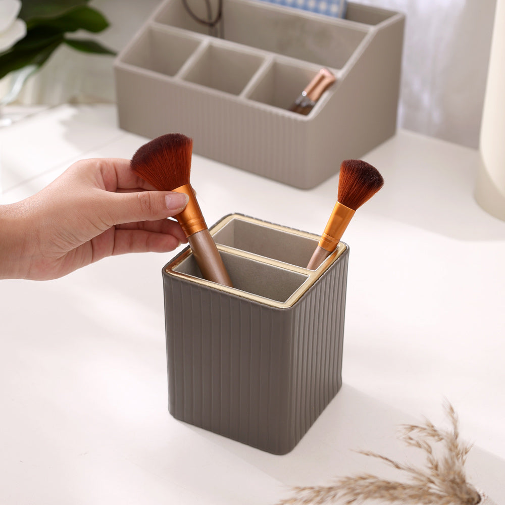 Columns Multi-purpose Holder - Dark Grey