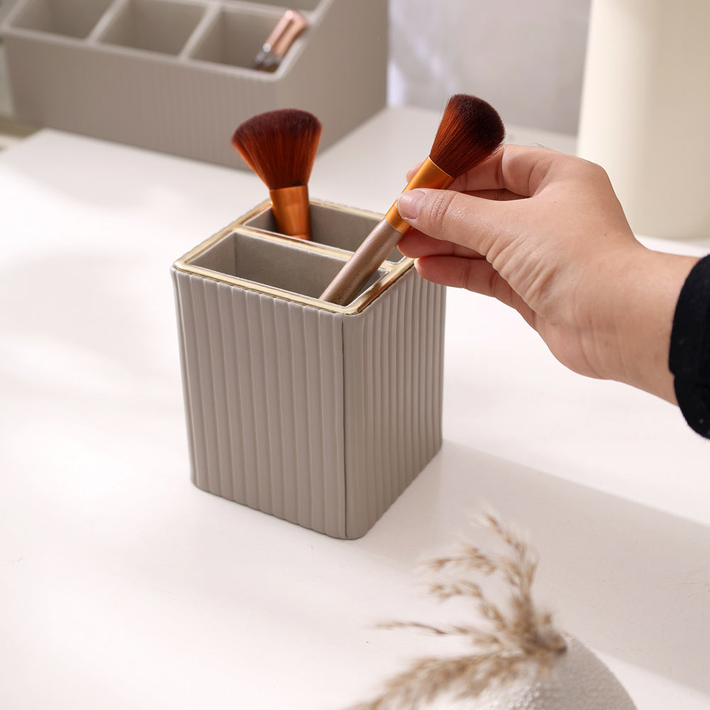 Columns Multi-purpose Holder - Light Grey