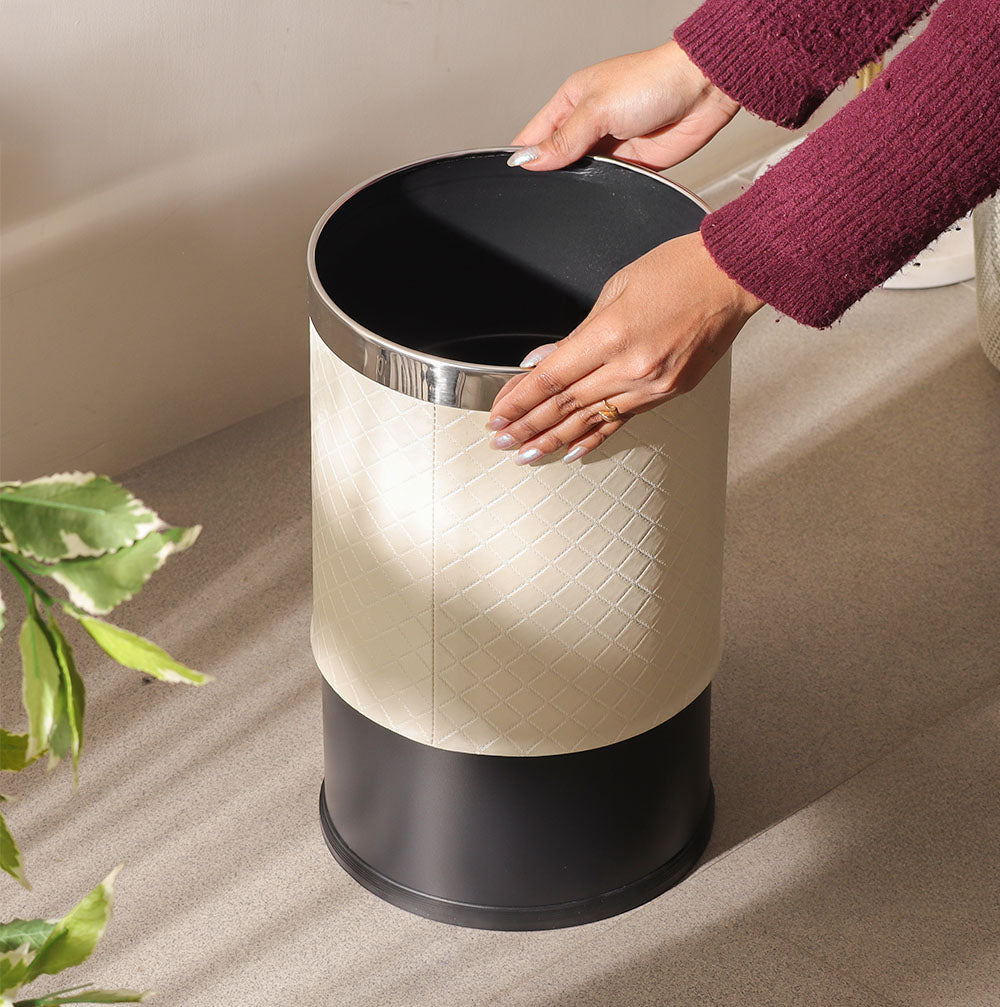 Damas Quilted Round Waste Bin 10L - Pearl Ivory