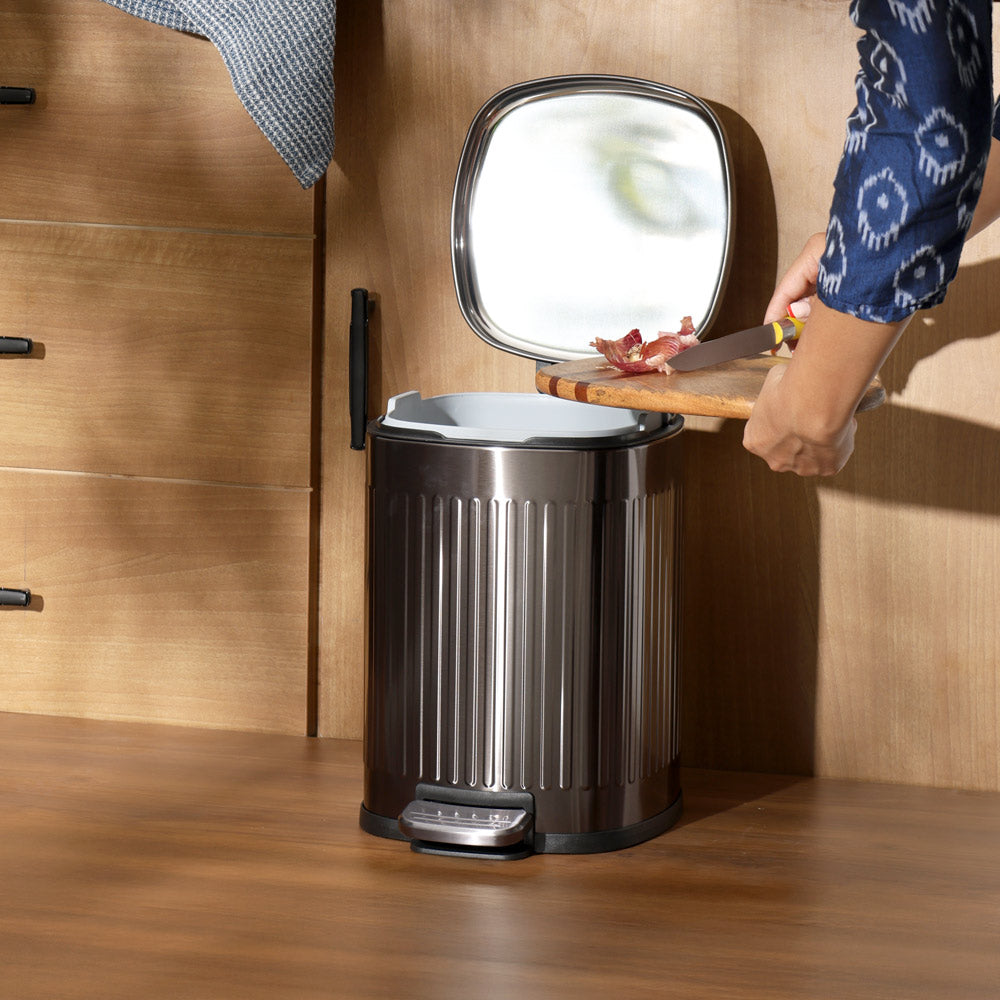 Hexa Sqround Pedal Bin 8L - Silver