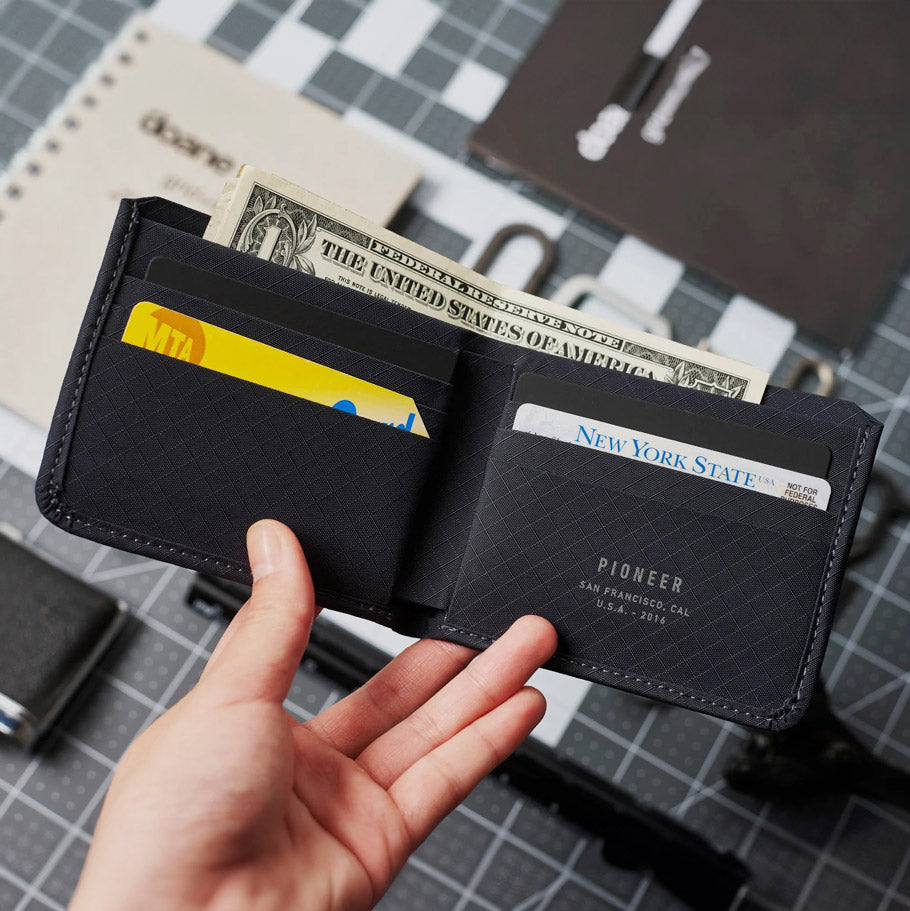 Division Billfold Wallet - Navy