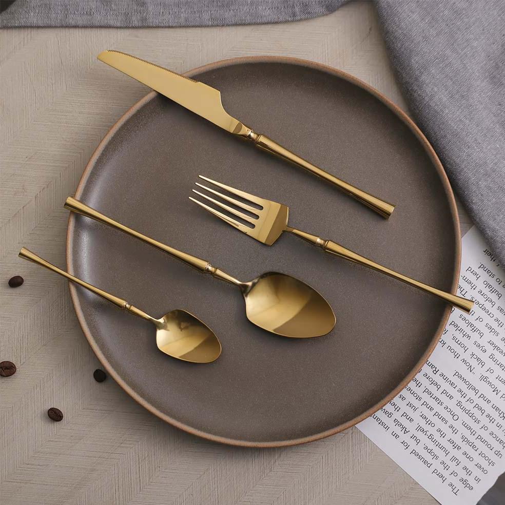 Elegance 24-Piece Cutlery Set - Gold