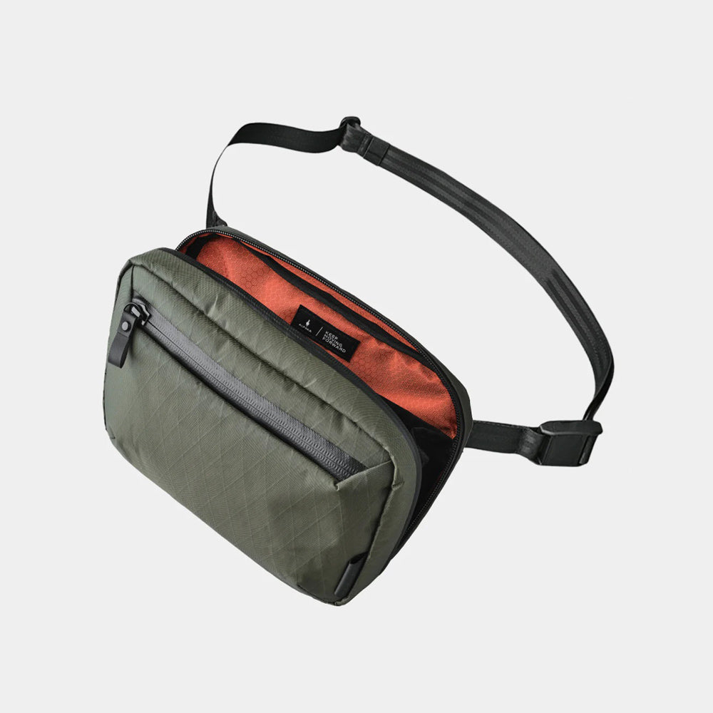 Elements Tech Case V2 - Dark Green VX21