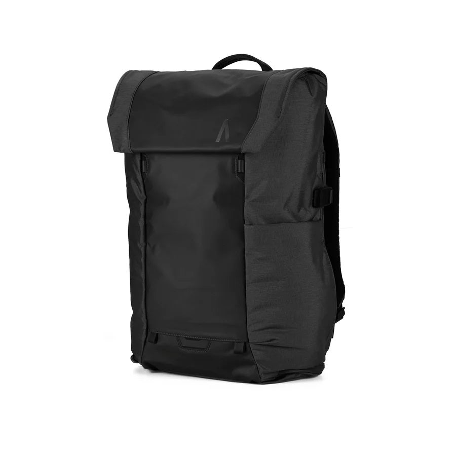 Errant Backpack - Obsidian Black