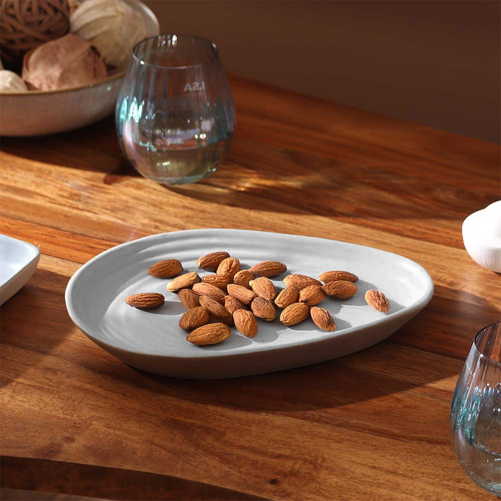 Etre Drop Serving Plate Medium - Dove Grey