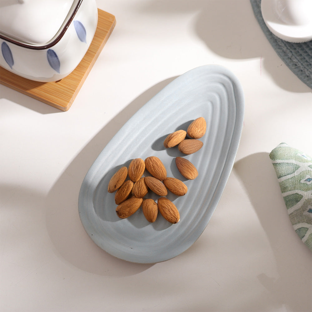Etre Drop Serving Plate Small - Dove Grey