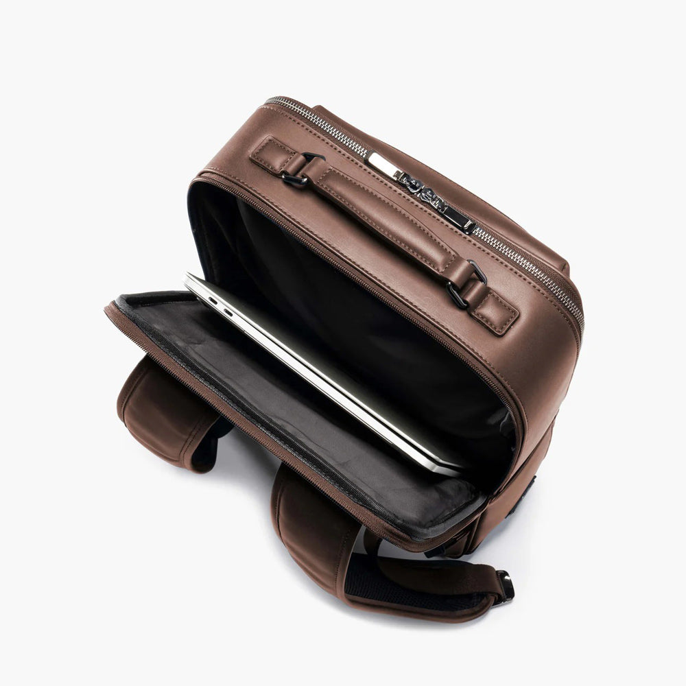 Explorer Light Backpack Plus 16L - Brown