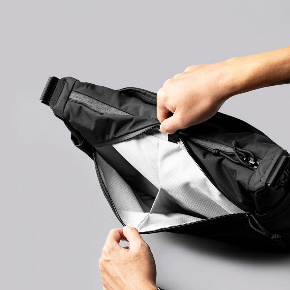 Flight Satchel - Axoflux Black