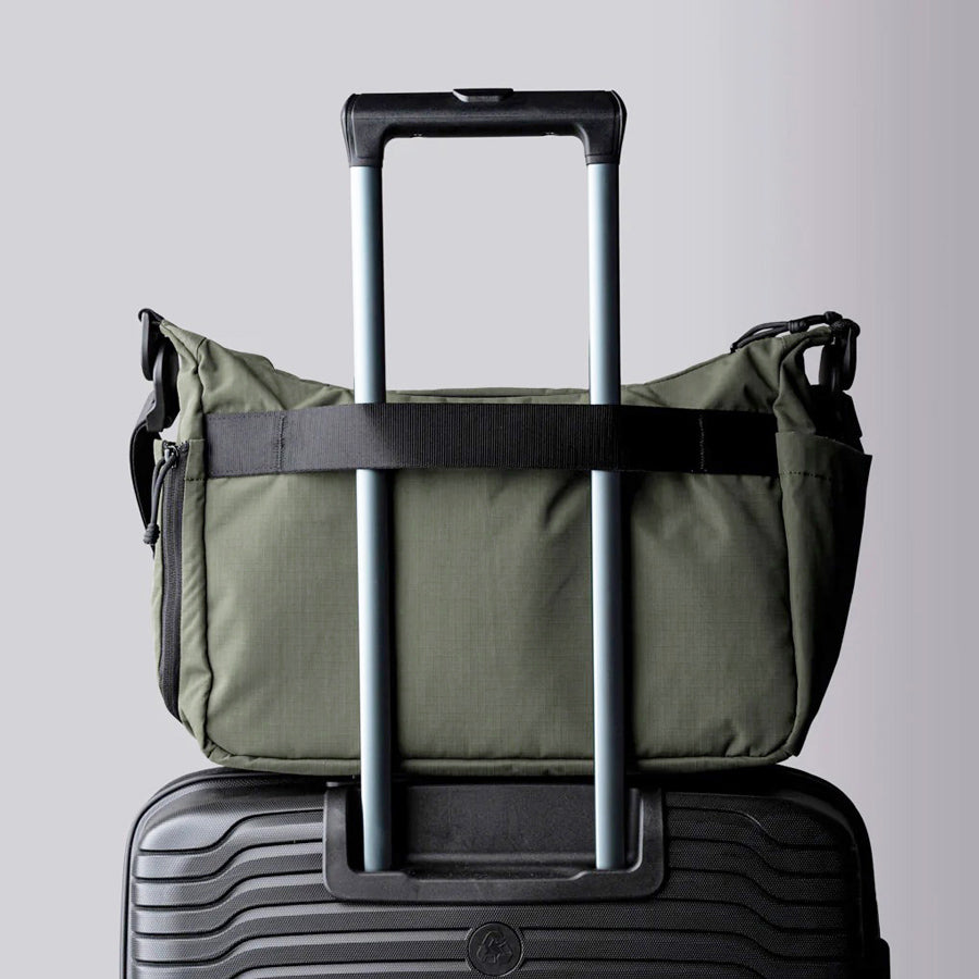 Alpaka Flight Satchel - Axoflux Green