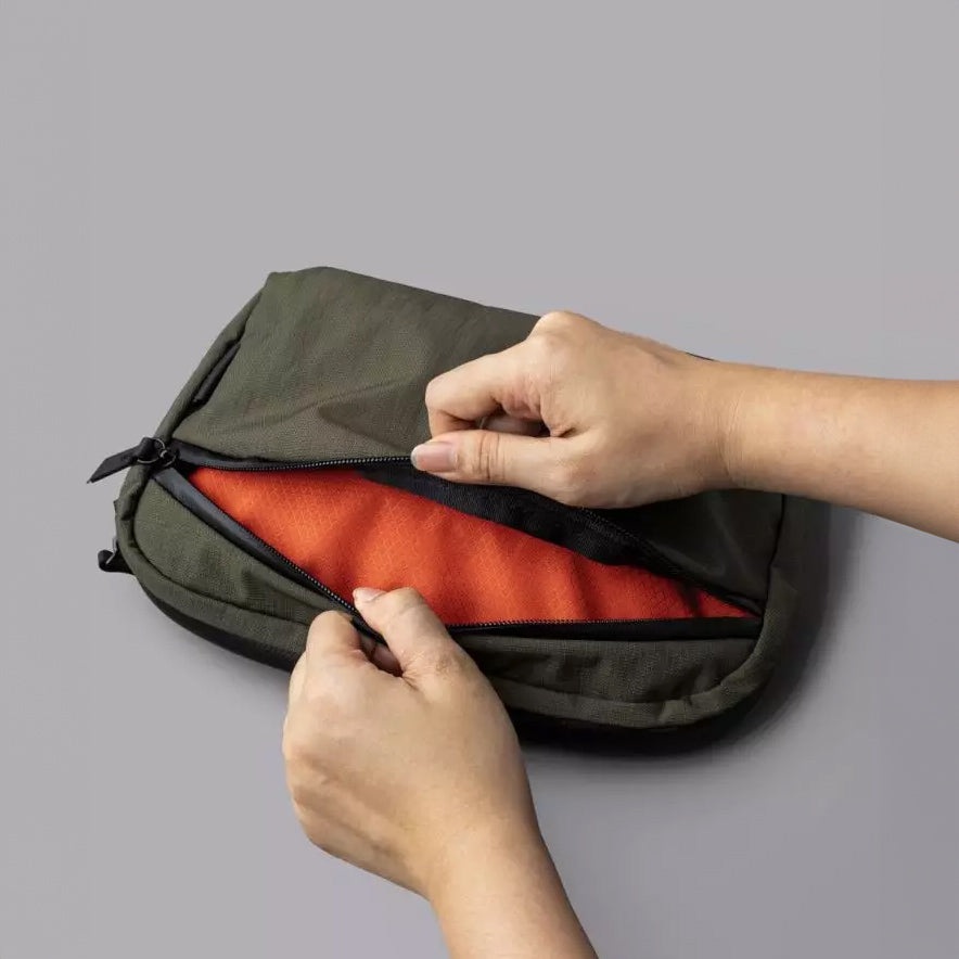 Alpaka Flight Sling Bag 2L - Axoflux Green 400D