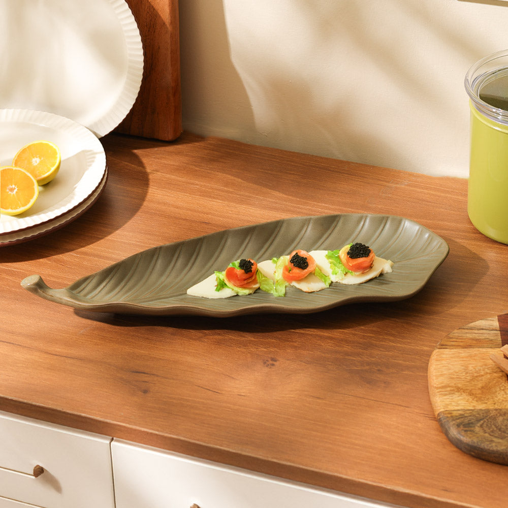 Folie Serving Platter - Army Green