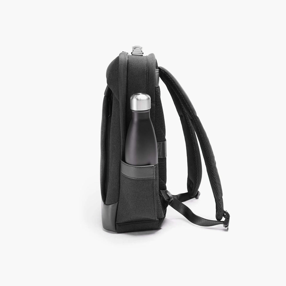 Forte Light Backpack - Black