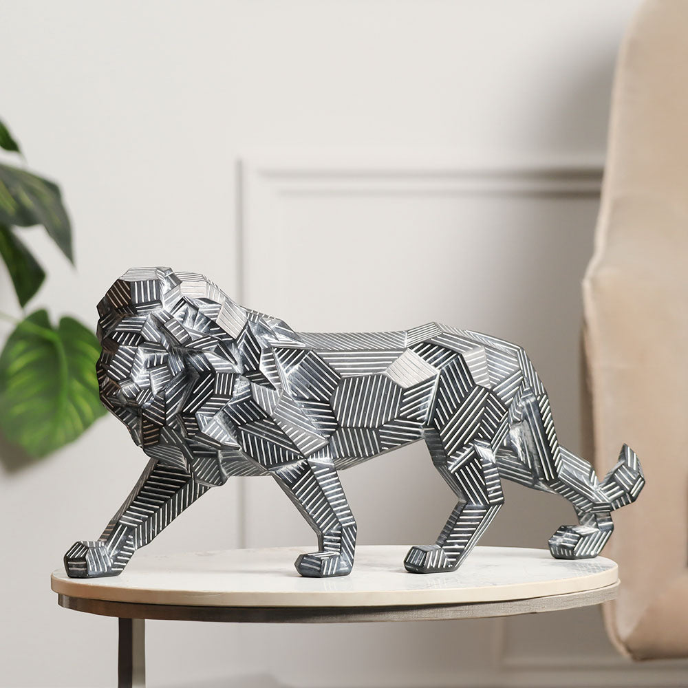 Fractal Lines Lion Sculpture - Black & White