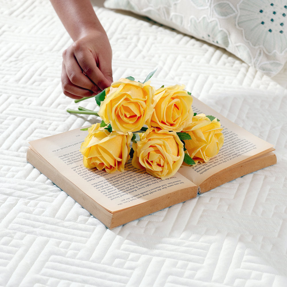 French Roses Faux Bunch Short - Yellow