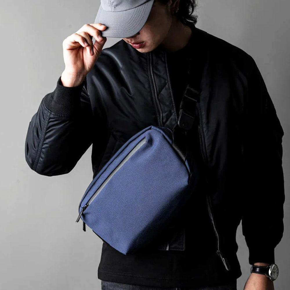 Go Sling Bag - Axoflux Blue