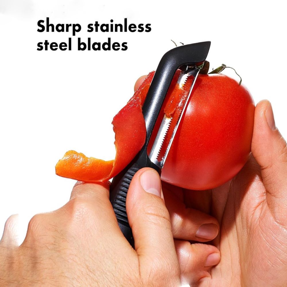 Good Grips Serrated Peeler - Black