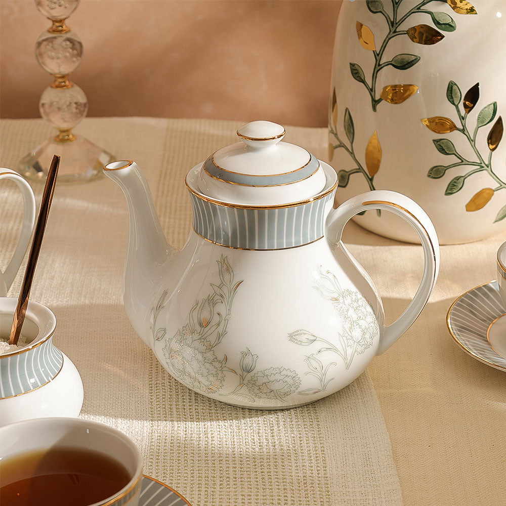 Grey Iris 17-piece Porcelain Tea Set