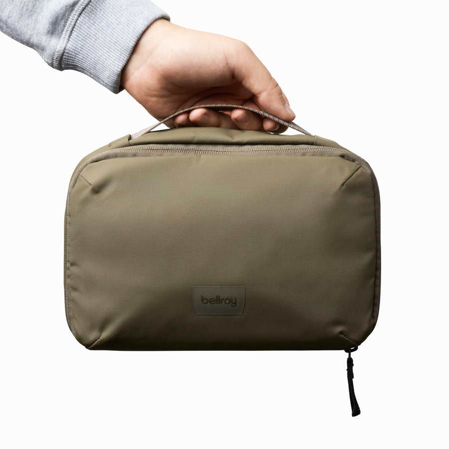 Hanging Toiletry Kit - Seakelp Green