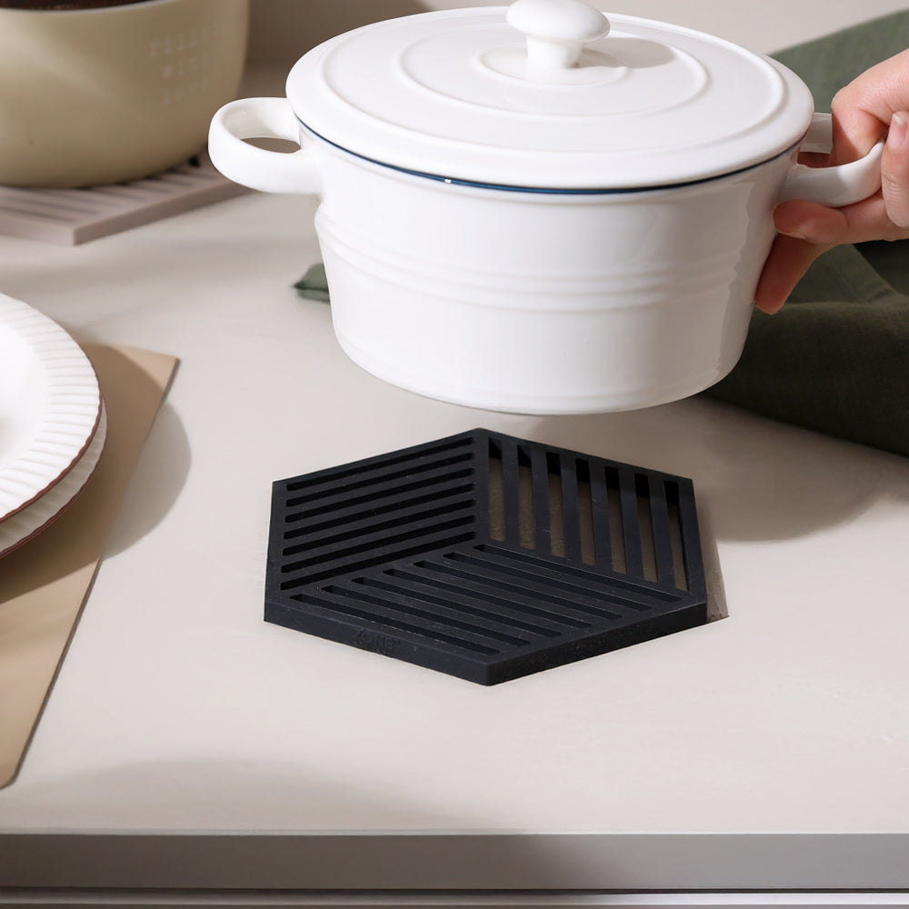 Hexagon Trivet - Black