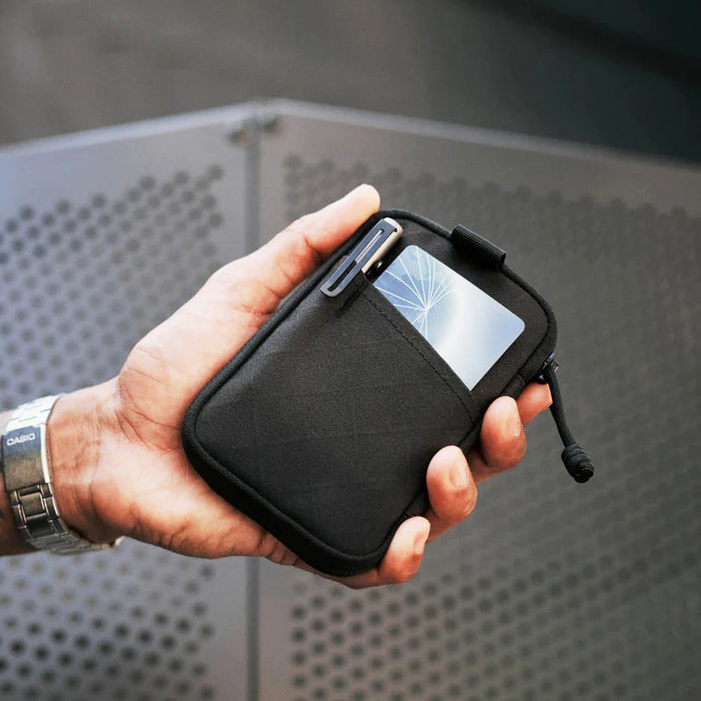 Hub Pouch Pro - Axogrid Black