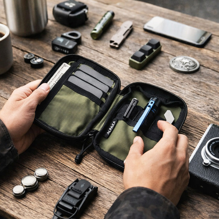 Hub Pouch V2 - Axoflux Green