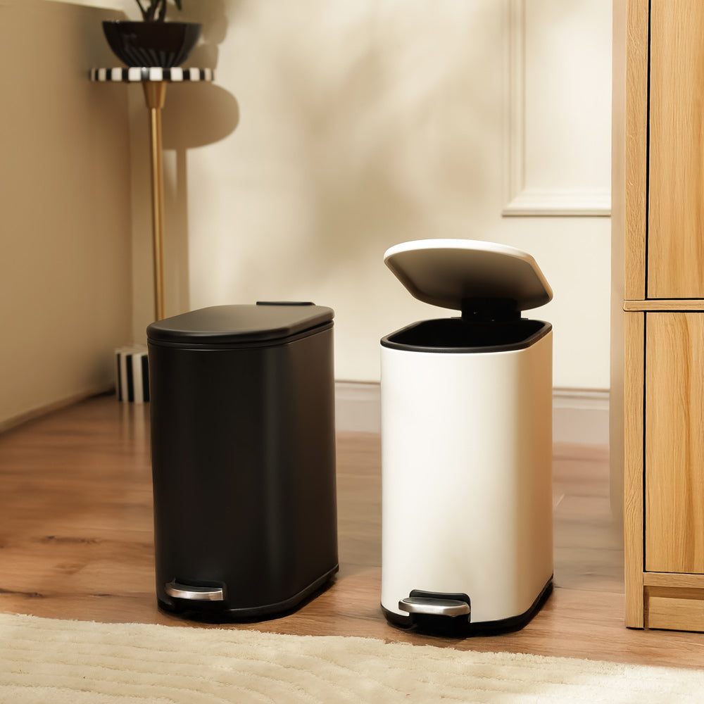 Hugo Slim Pedal Bin 5L - Black