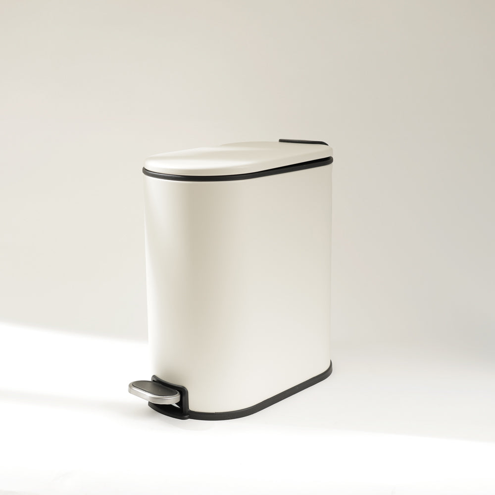 Hugo Slim Pedal Bin 5L - White