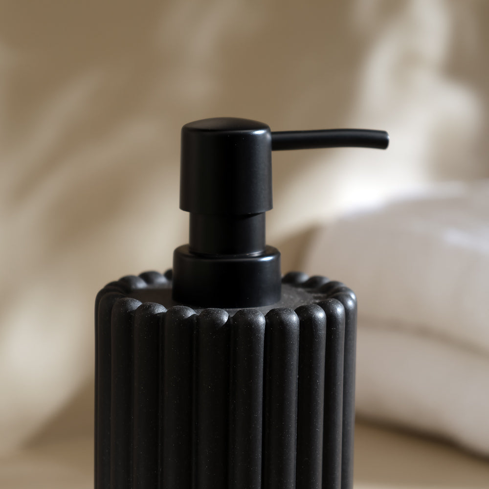 Ibaki Soap Dispenser - Speckled Black
