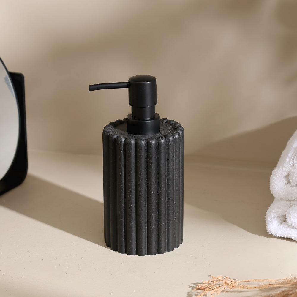 Ibaki Soap Dispenser - Speckled Black