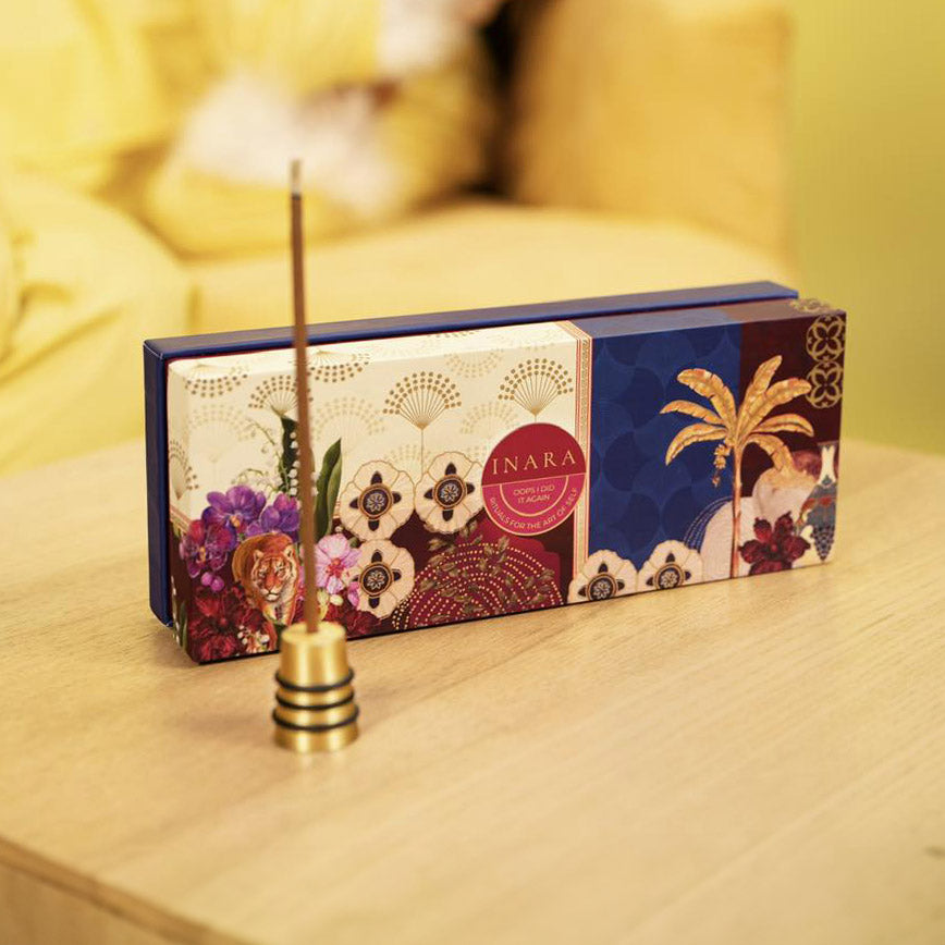 Incense Sticks with Holder - Ambergris, Oakmoss & Wood