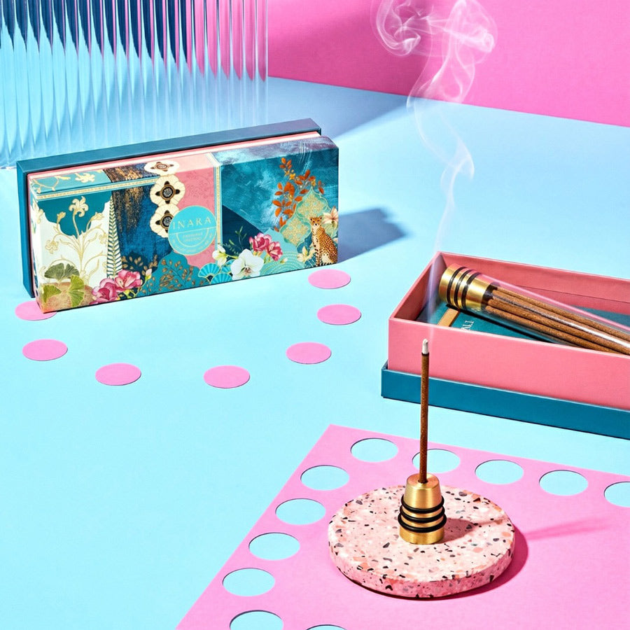 Incense Sticks with Holder - Sandalwood & Patchouli