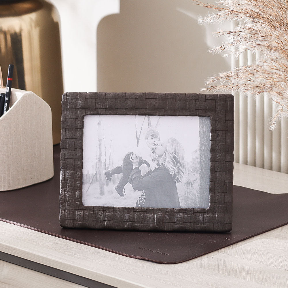 Checks Photo Frame Large - Bistre Brown