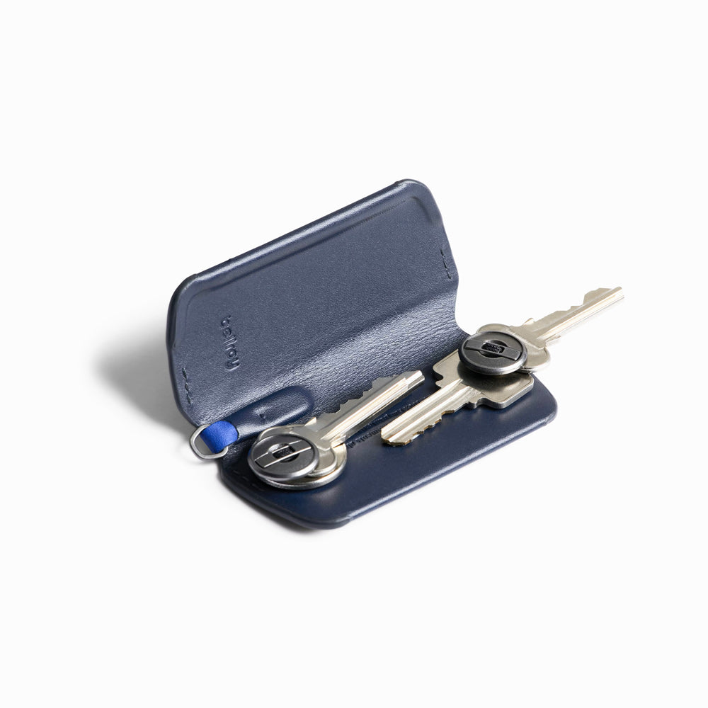 Key Cover Plus Third Edition - Navy