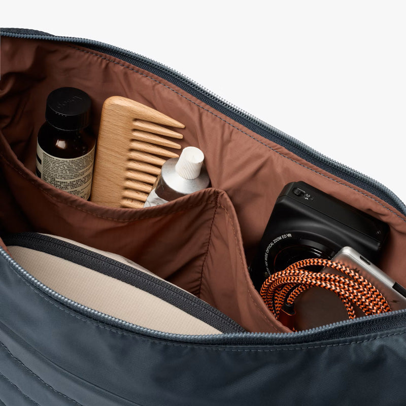 Laneway Crescent Bag 7L - Blue Steel