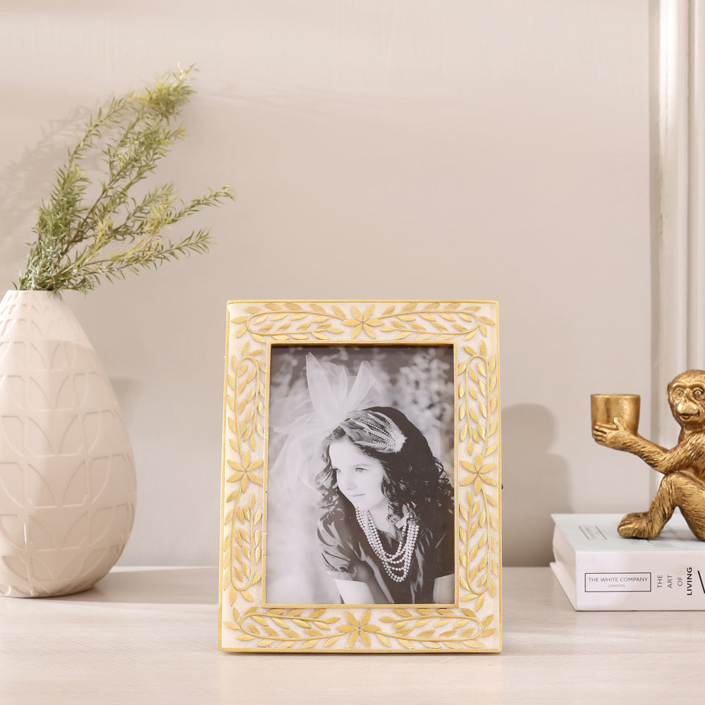 Laurel Photo Frame Large - Gold White