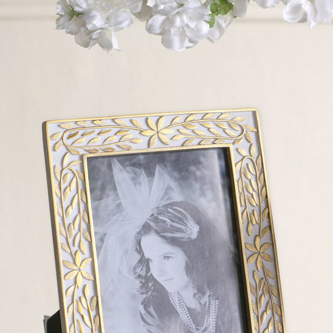 Laurel Photo Frame Large - Gold White