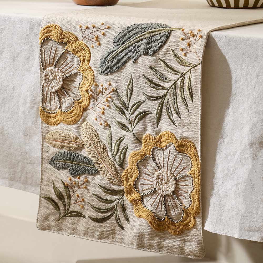 Leafy Embroidered Table Runner - Multicolor