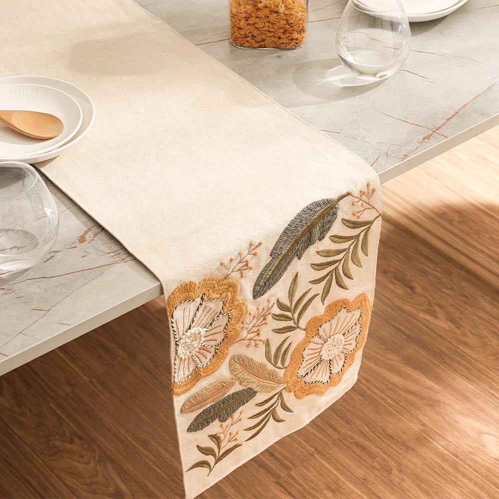 Leafy Embroidered Table Runner - Multicolor