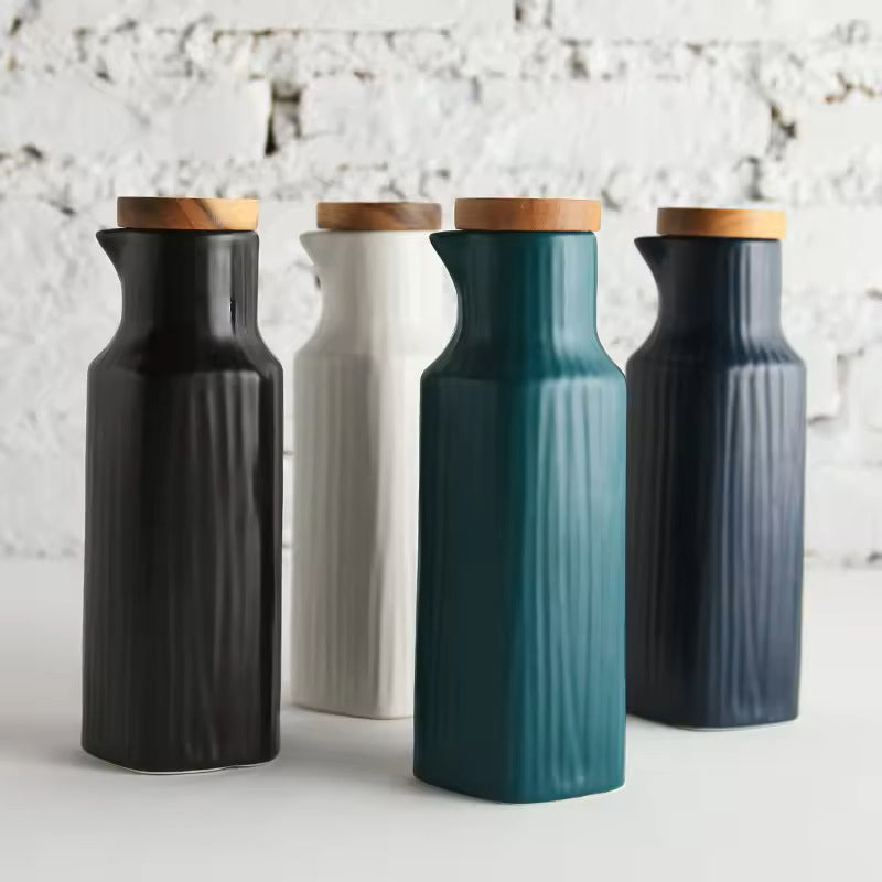 Lines Ceramic Oil Bottle - Black