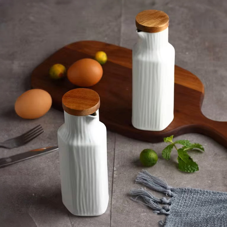 Lines Ceramic Oil Bottle - White